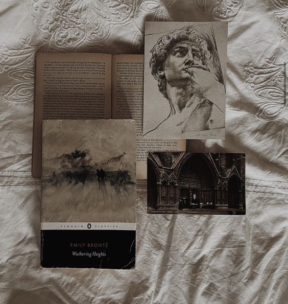 ✦ leituras secundarias.